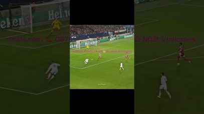 Mbappé kiểm soát bóng biến hậu vệ thành “cái bóng” trên sân