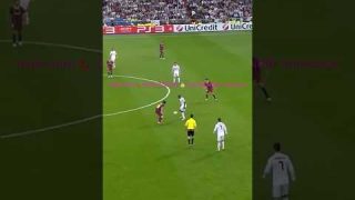 Top 5 hậu vệ không thể cản Messi khi anh rê bóng